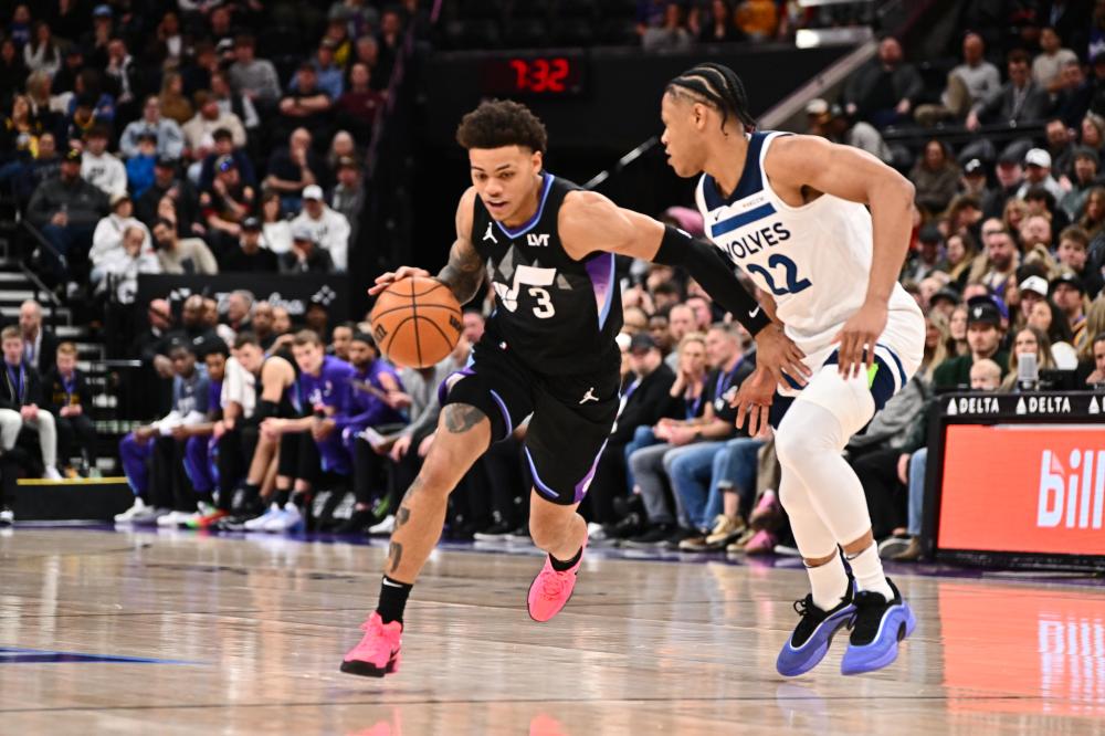 保持了领先 保持了领先