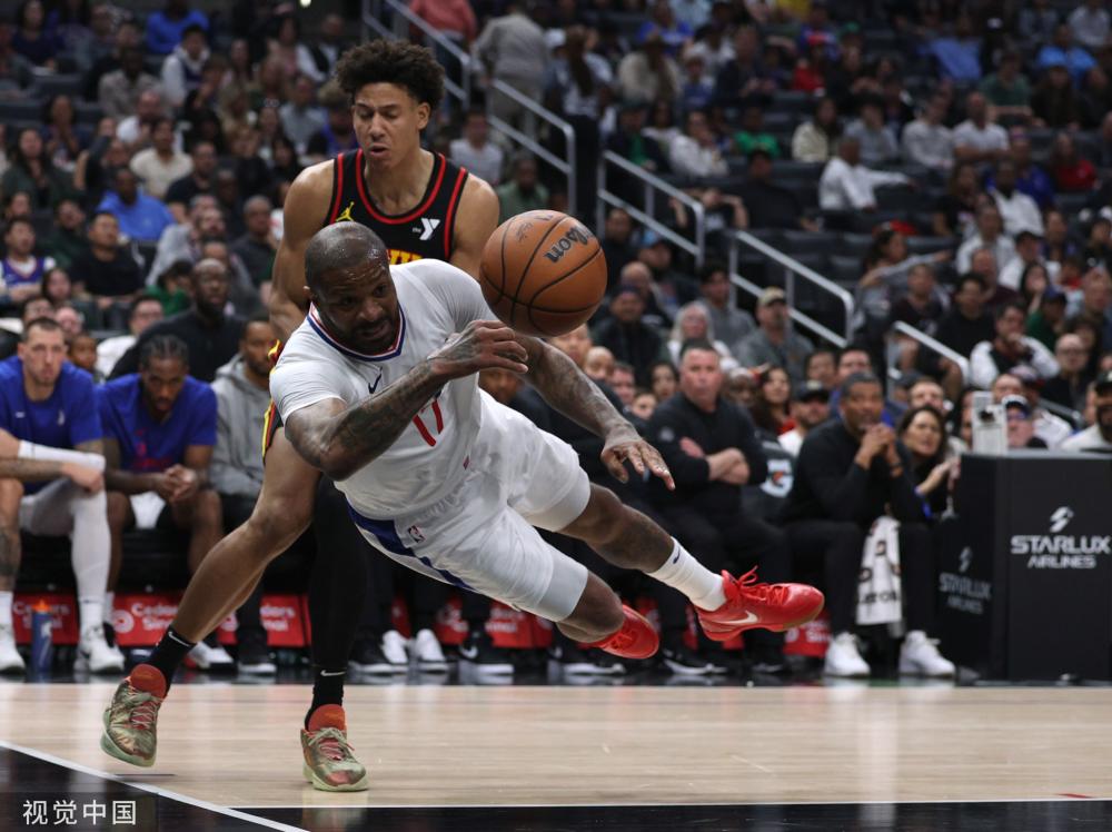 展现出了强 展现出了强